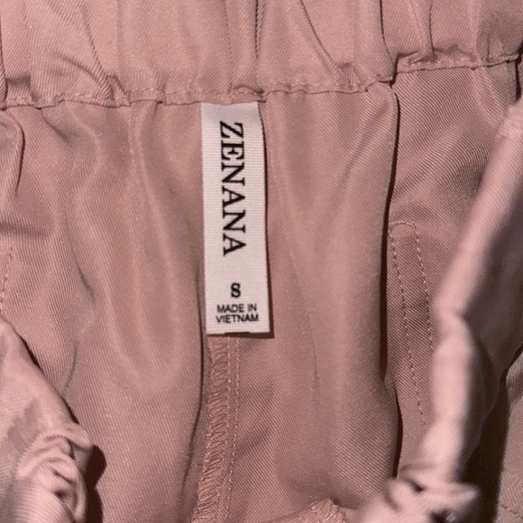 Zenana bundle of two shorts size small - Picture 4 of 10